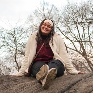 Meet your Posher, Maria